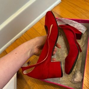 New in box Chinese laundry red suede Mary Jane’s